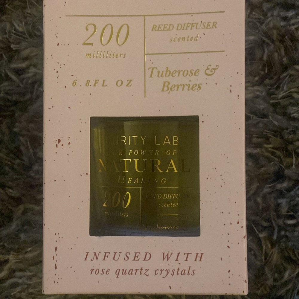 Purity Lab Tuberose & Berries Scented Reed Diffuser - Picture 2 of 3